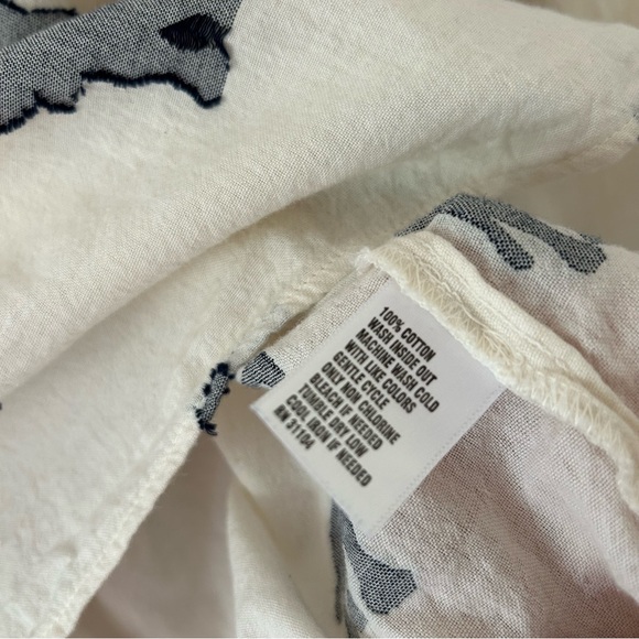 Crown & Ivy - Elephant Print Blouse - Soft 100% Cotton - Women’s Size M - Picture 9 of 11